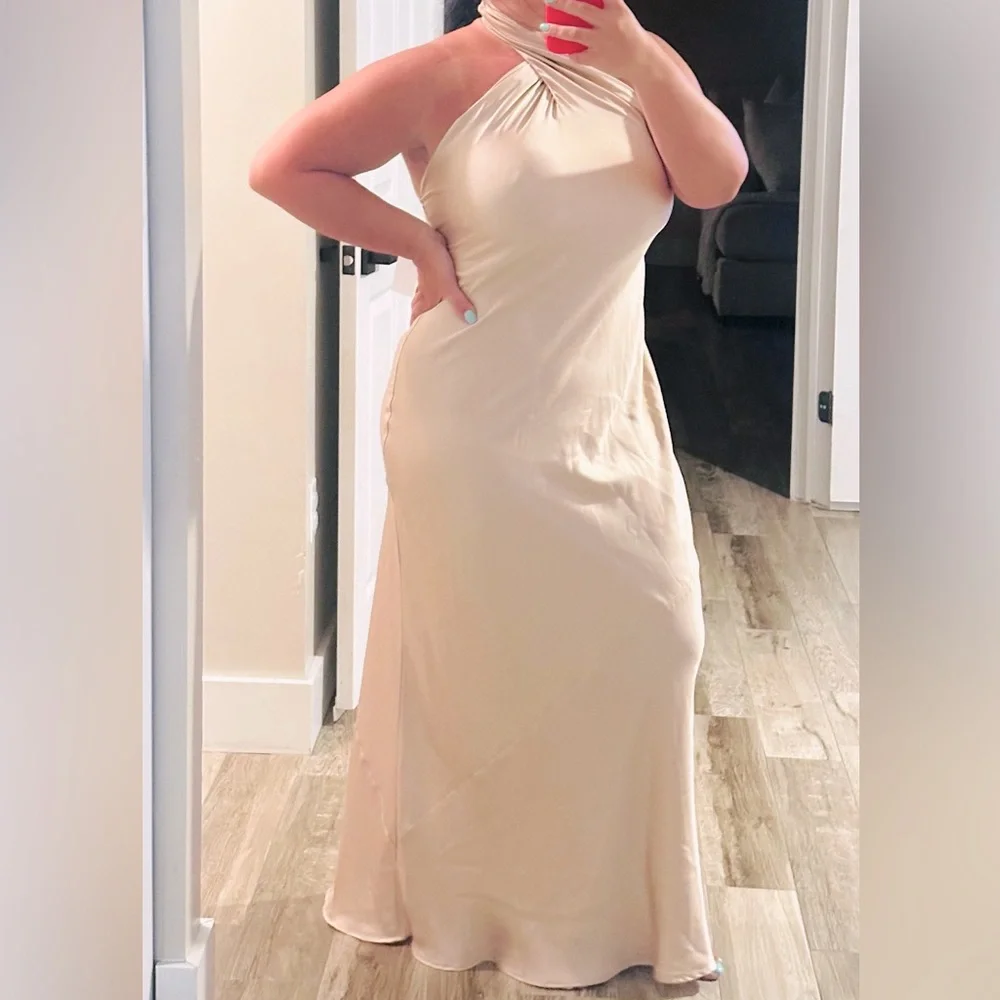 jasmine halter maxi dress Vestido Satin - Caf/Combinado Jasmine Satin Halter Maxi Dress in Brown size Large by Fashion Nova Jasmine Halter Midi Dress, in